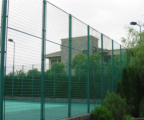 長白族自治縣進口鑄鐵腿休閑椅單價與體育場地鋪裝概述